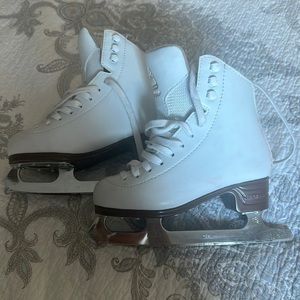 Jackson Ultima Mark 2 Ice skates Size 13C